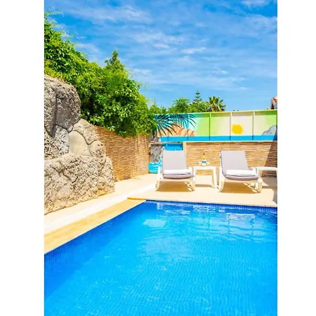 Emel Paradise Ferienhaus