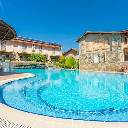 Emel Paradise Ferienhaus