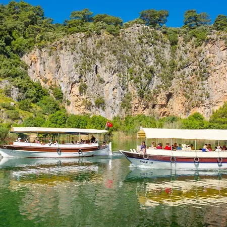 Emel Paradise Μούγκλα